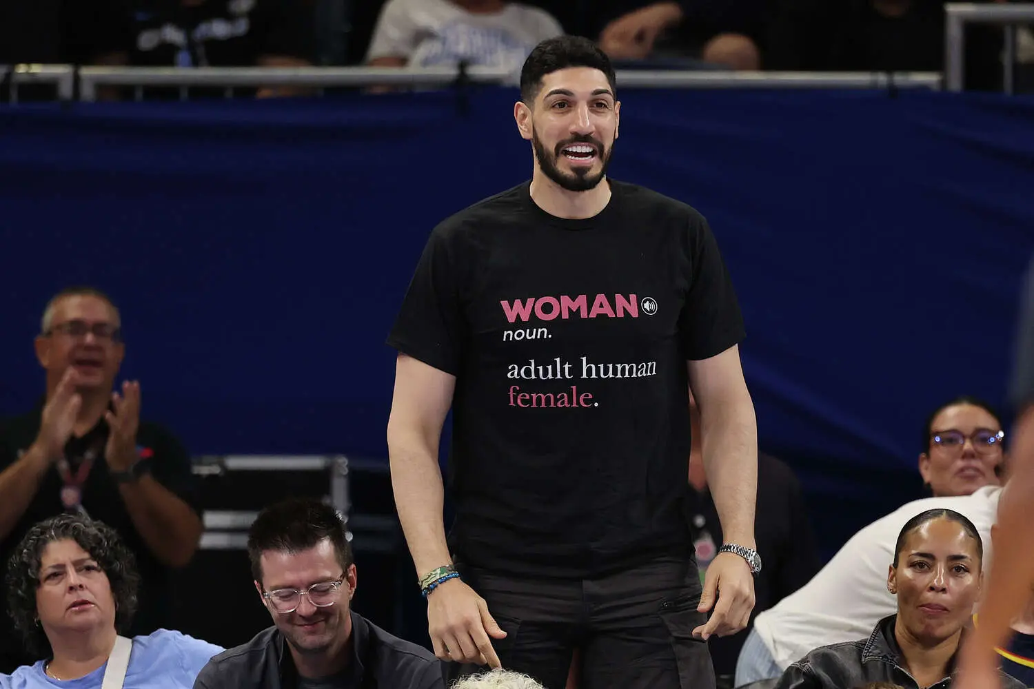 Enes Kanter Freedom a adus echipa de securitate la Finala WNBA